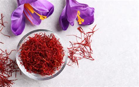 saffron nuda|SaffronBarkerFP 